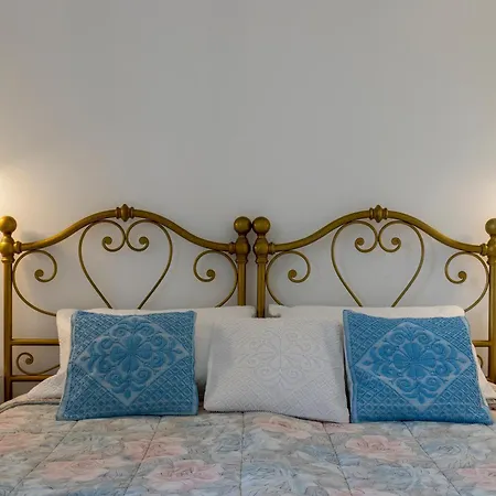 Residenza Alla Collina Porto Ferro Βίλα *